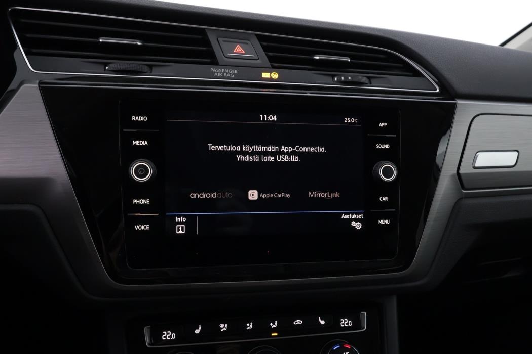 VOLKSWAGEN Touran 2020
