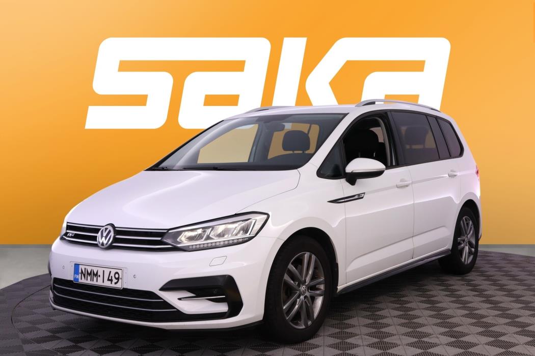 VOLKSWAGEN Touran 2020