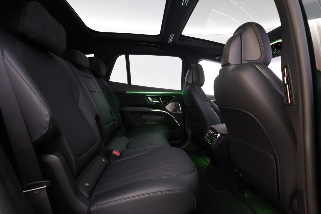 MERCEDES-BENZ EQS SUV 2023