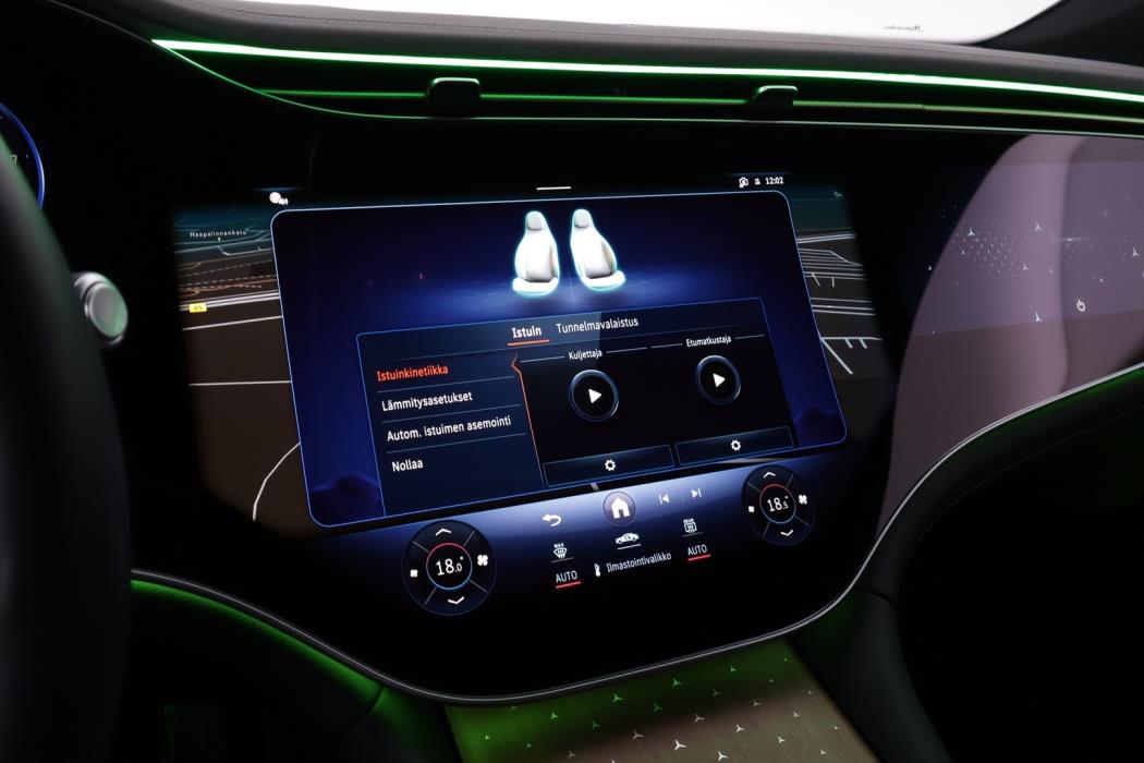 MERCEDES-BENZ EQS SUV 2023