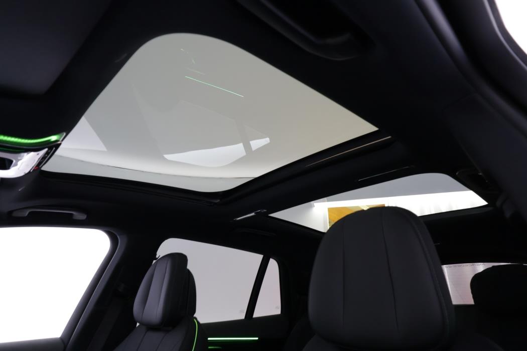 MERCEDES-BENZ EQS SUV 2023