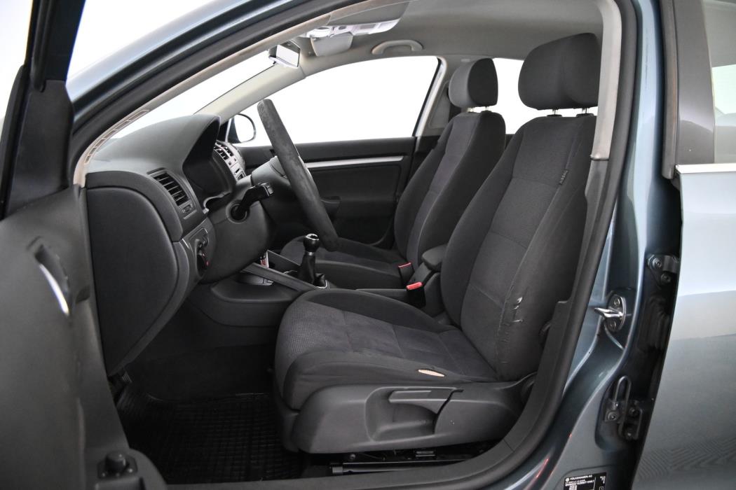 VOLKSWAGEN Jetta 2006