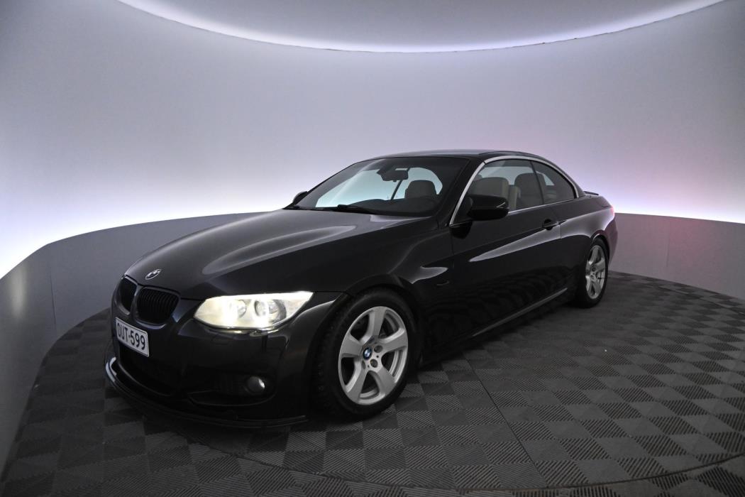 BMW 330 2012
