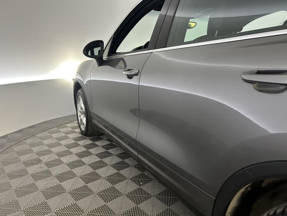 PORSCHE Cayenne 2011