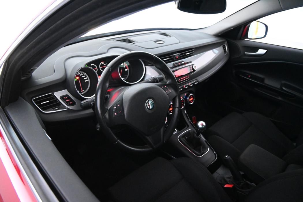 ALFA ROMEO Giulietta 2011