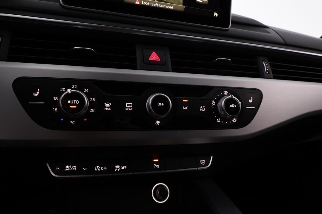 AUDI A4 2017