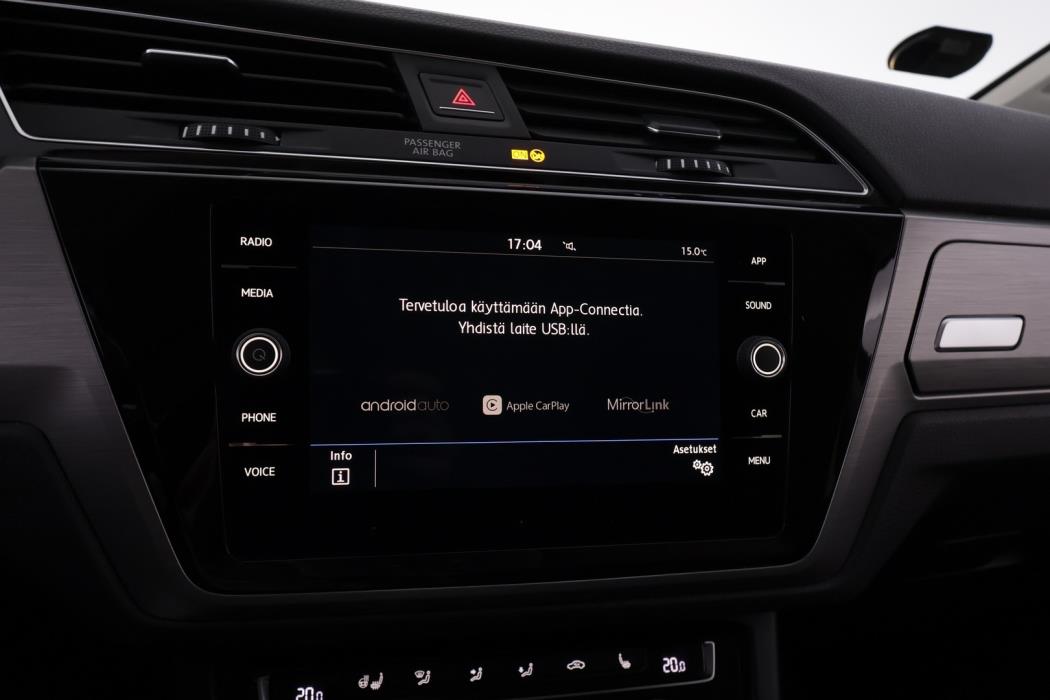 VOLKSWAGEN Touran 2020