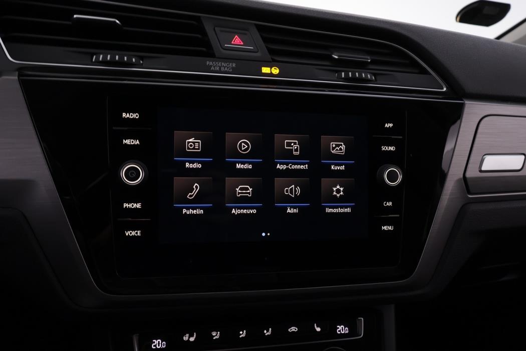 VOLKSWAGEN Touran 2020