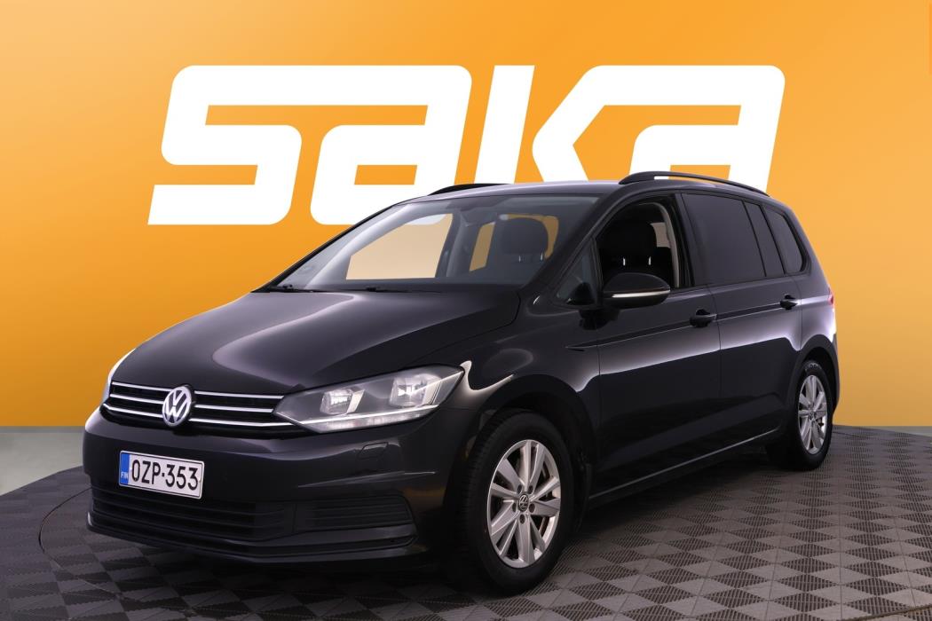 VOLKSWAGEN Touran 2020