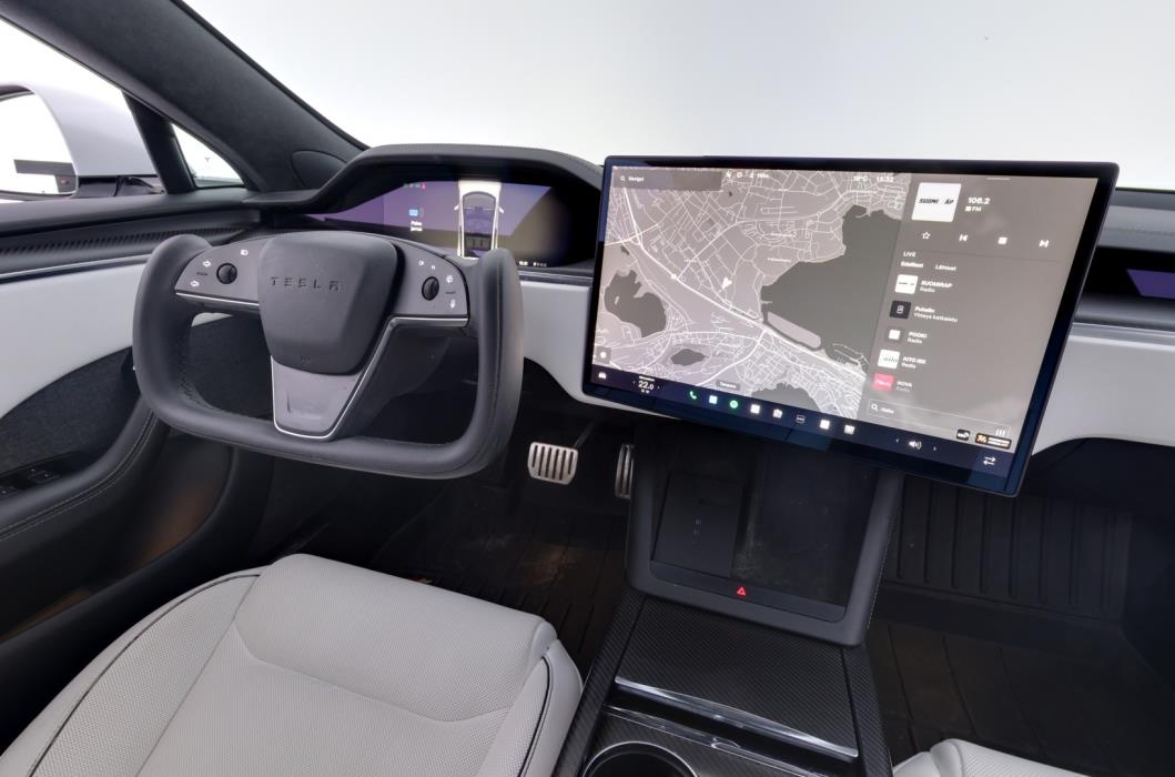 TESLA Model S 2023