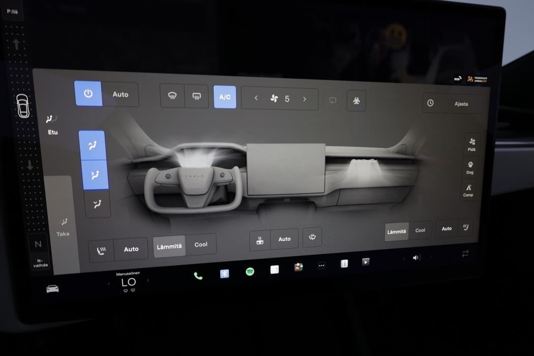 TESLA Model S 2023