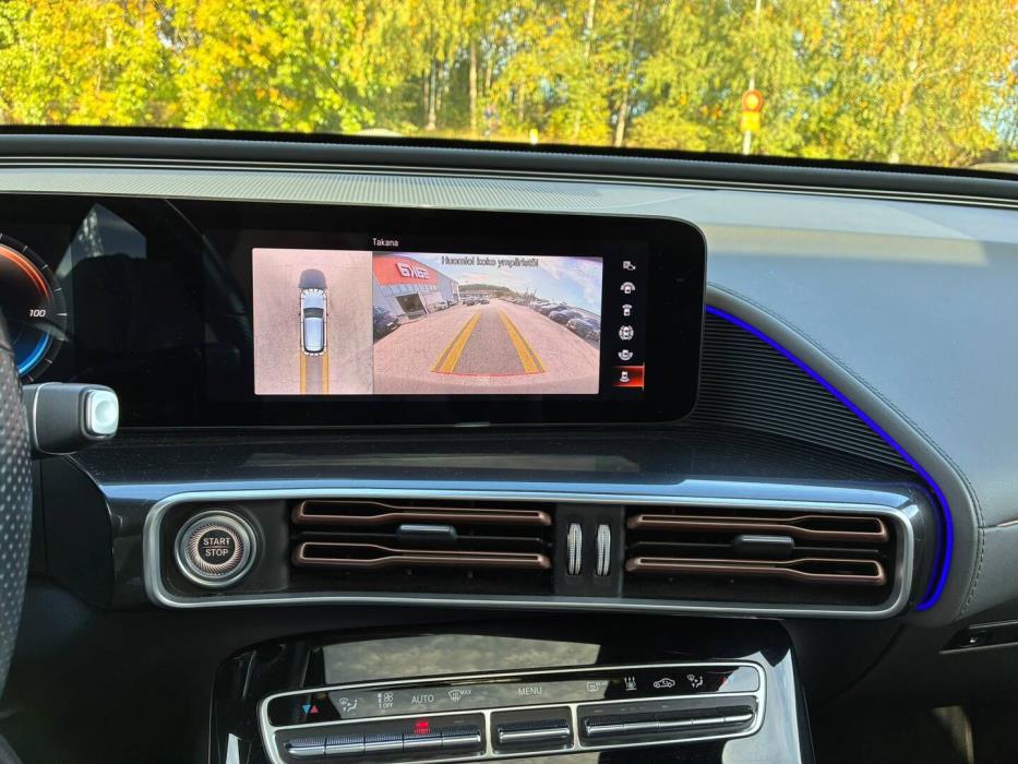 MERCEDES-BENZ EQC 2022