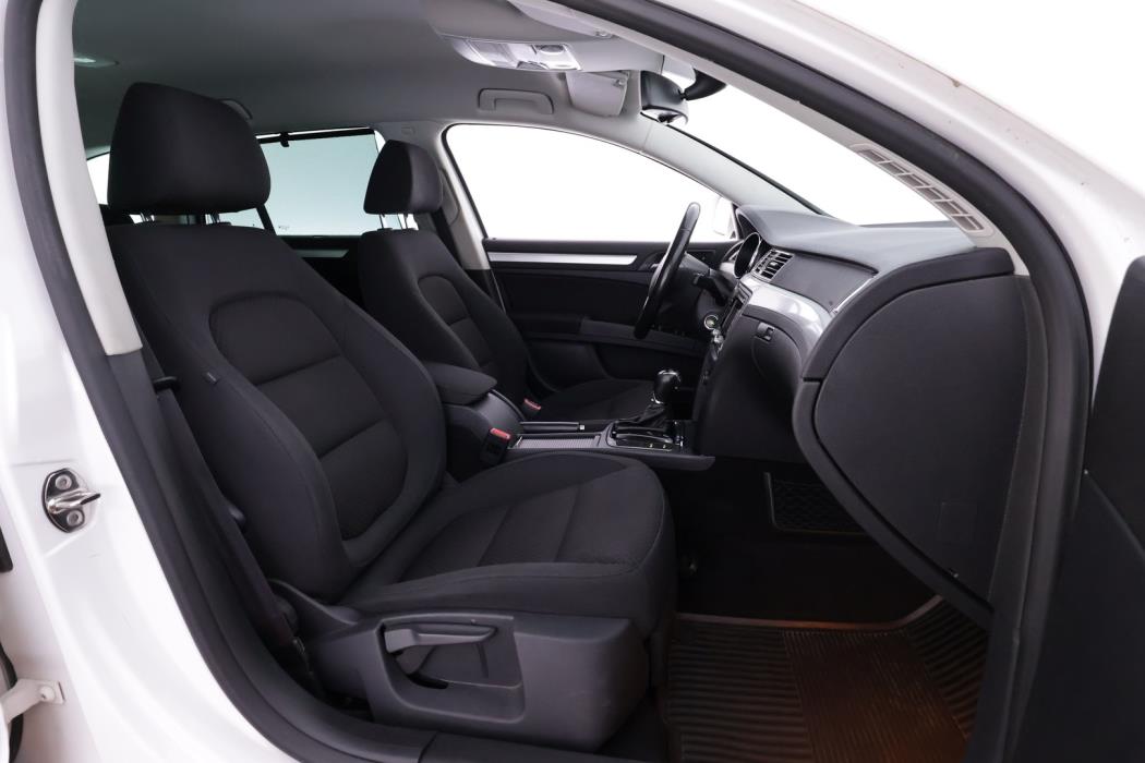 SKODA Superb 2014