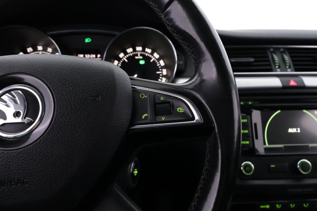 SKODA Superb 2014