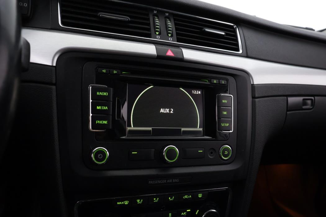 SKODA Superb 2014