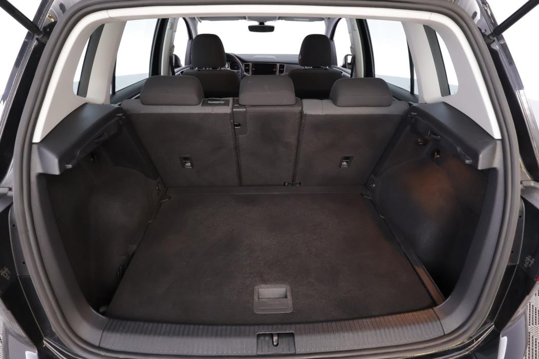 VOLKSWAGEN Golf Sportsvan 2019