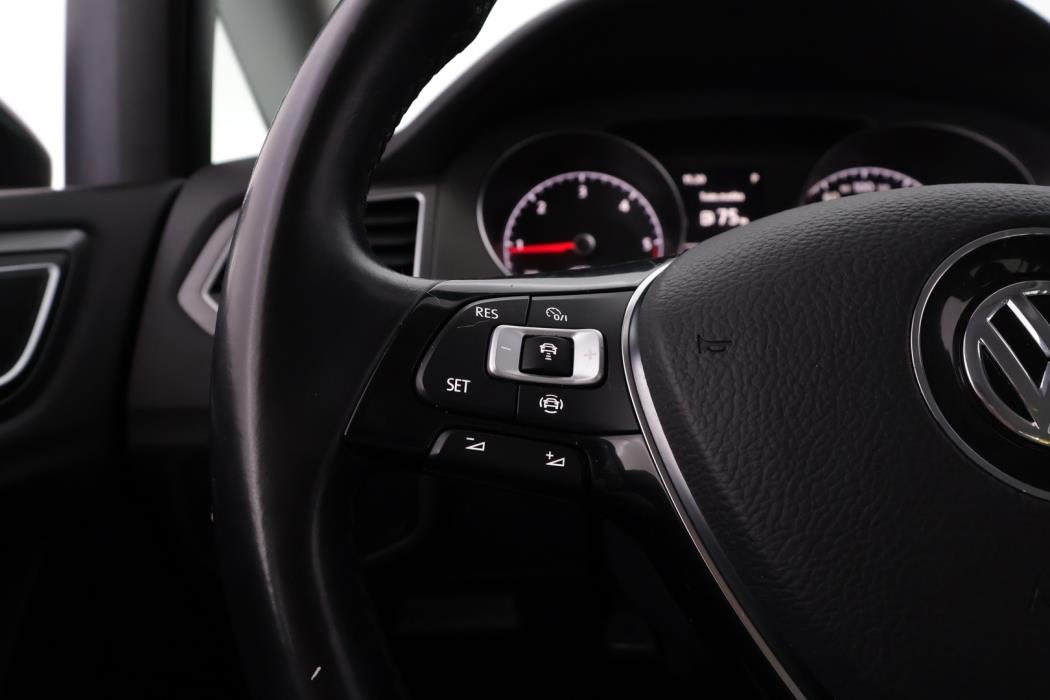 VOLKSWAGEN Golf Sportsvan 2019