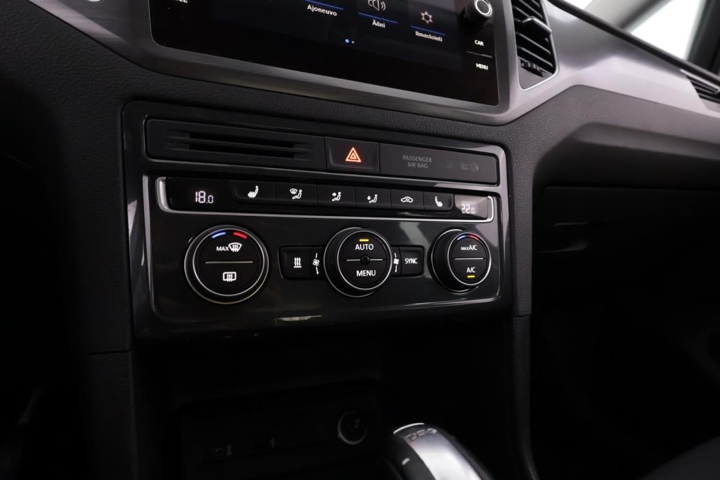 VOLKSWAGEN Golf Sportsvan 2019