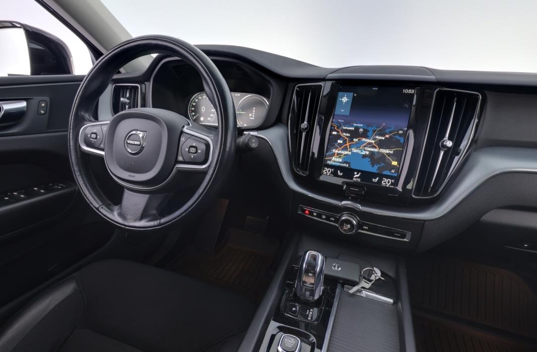 VOLVO XC60 2019