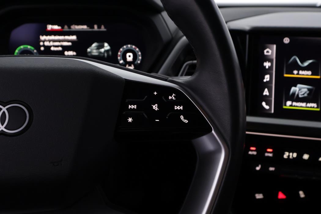 AUDI Q4 e-tron 2023