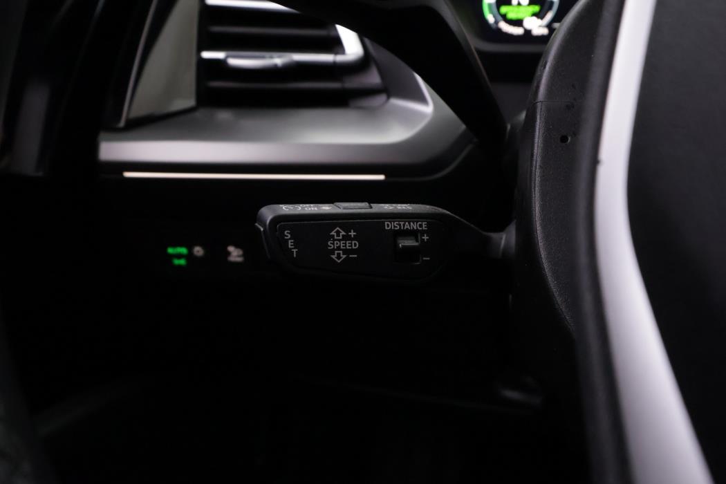 AUDI Q4 e-tron 2023