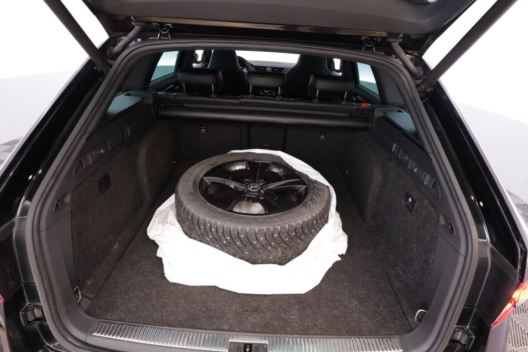 SKODA Superb 2021