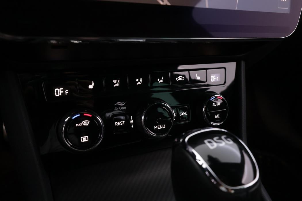 SKODA Superb 2021