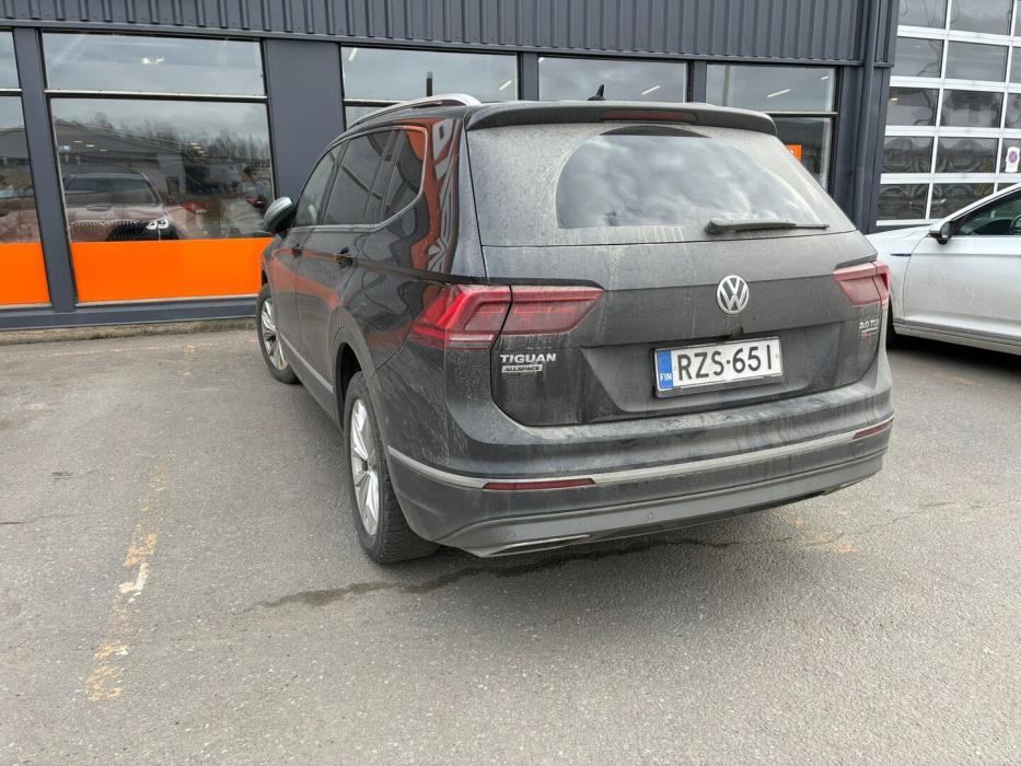 VOLKSWAGEN Tiguan 2018