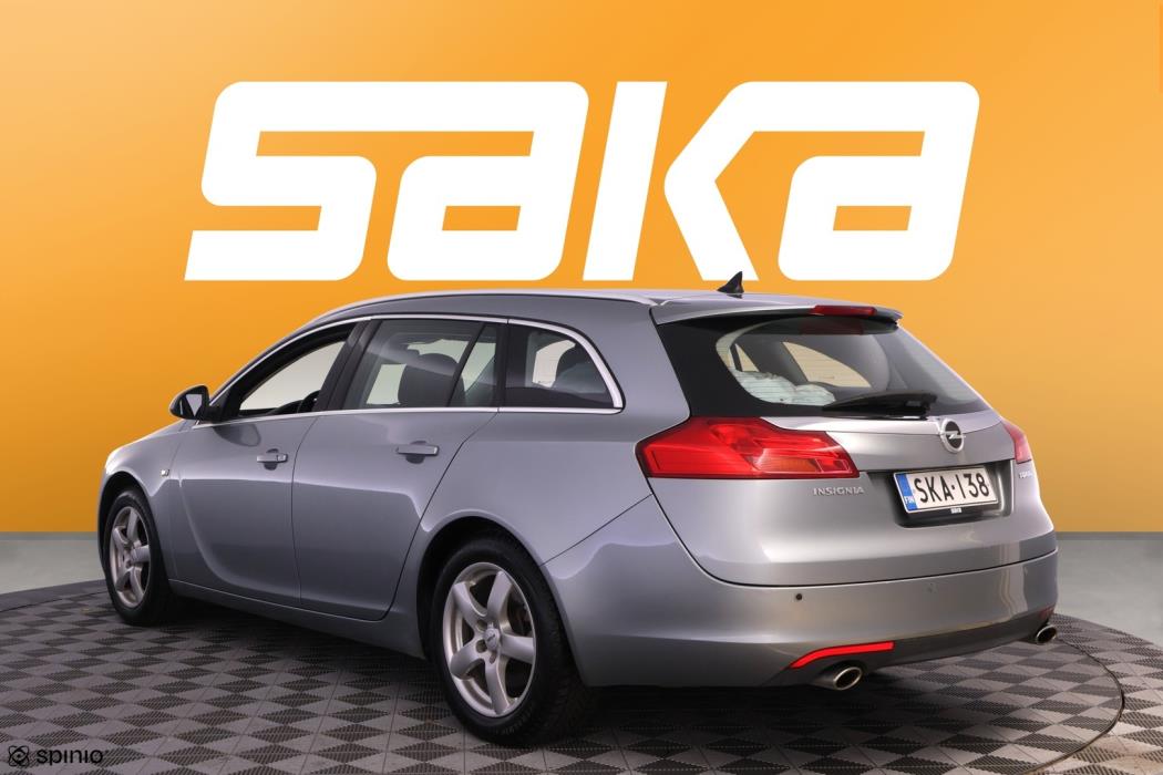 OPEL Insignia 2010