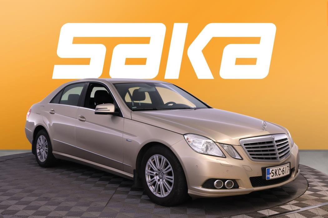 MERCEDES-BENZ E 2010