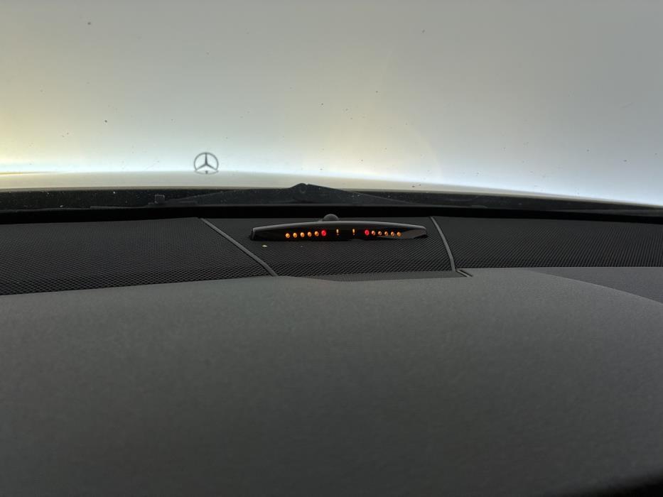 MERCEDES-BENZ E 2010