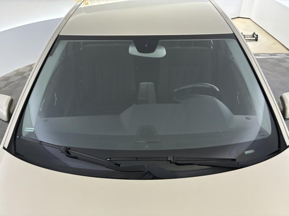 MERCEDES-BENZ E 2010