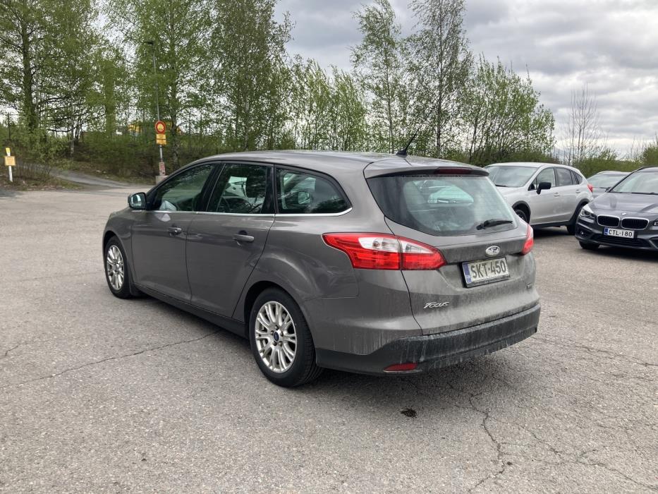 FORD Focus 2012