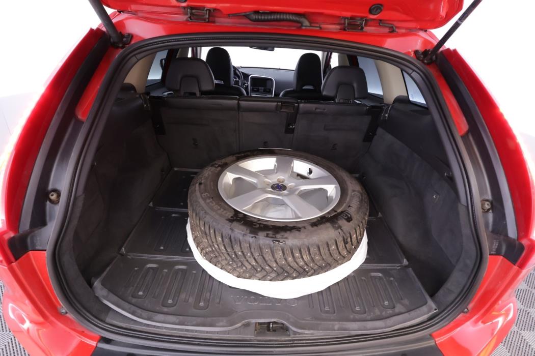 VOLVO XC60 2011