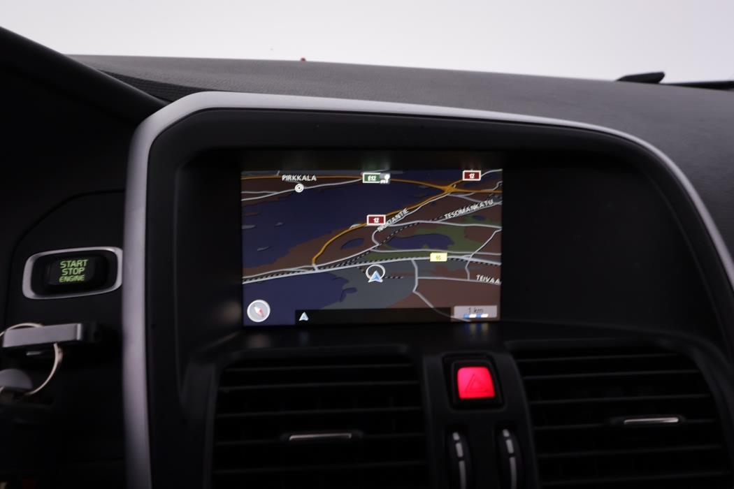 VOLVO XC60 2011