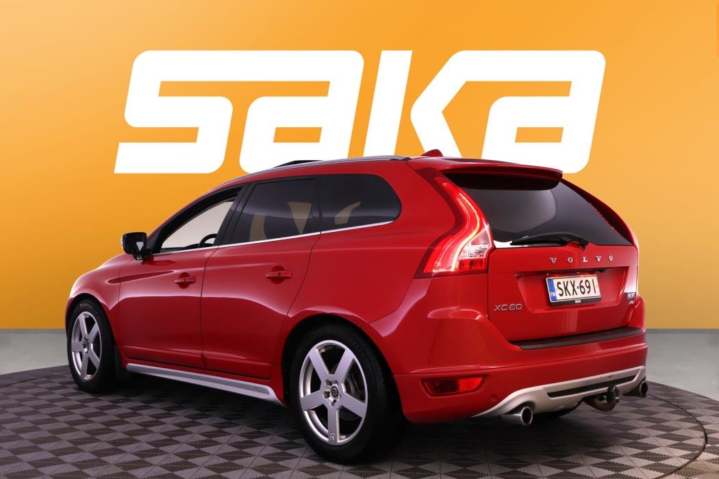 VOLVO XC60 2011