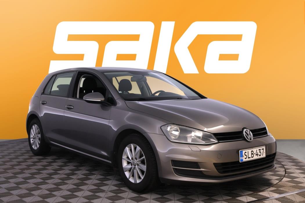 VOLKSWAGEN Golf 2013