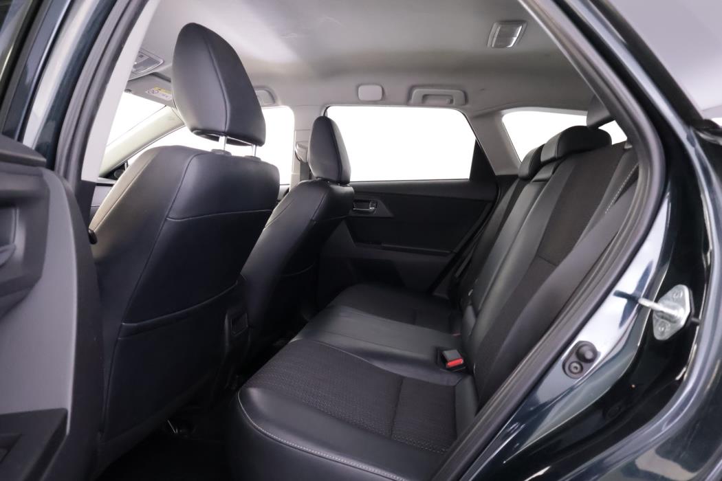 TOYOTA Auris 2015