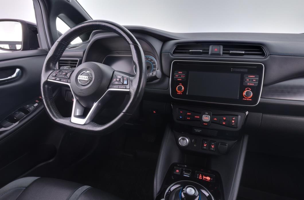 NISSAN Leaf 2018