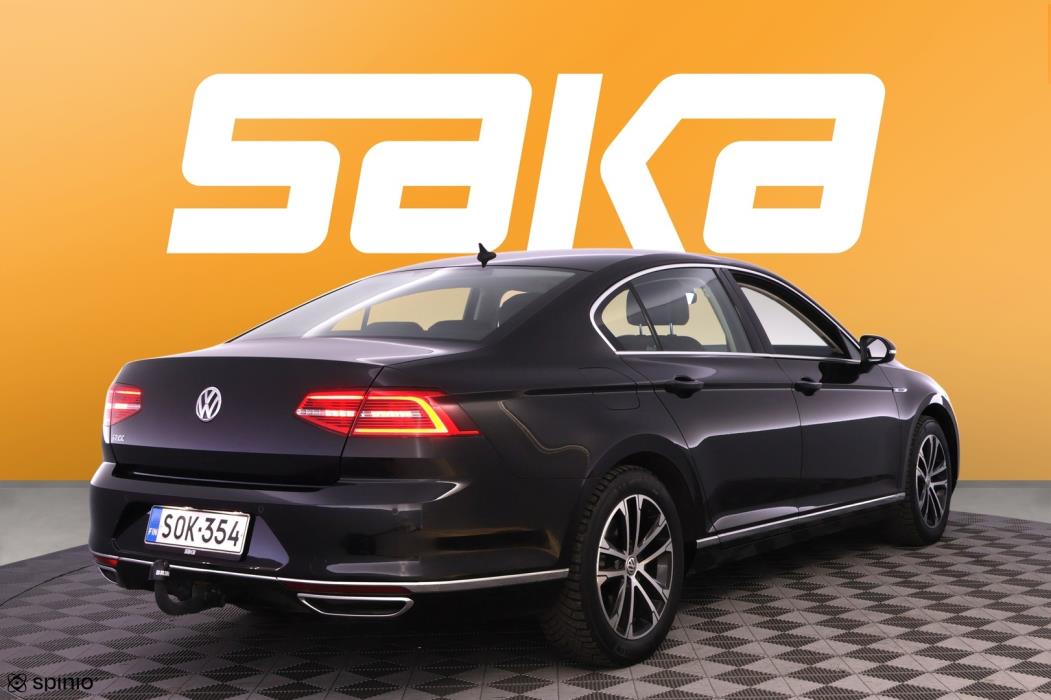 VOLKSWAGEN Passat 2016