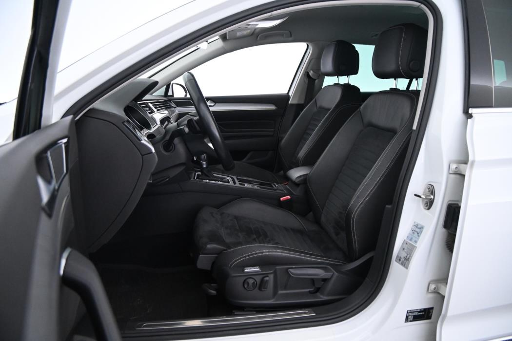 VOLKSWAGEN Passat 2020