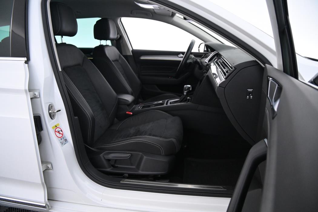 VOLKSWAGEN Passat 2020