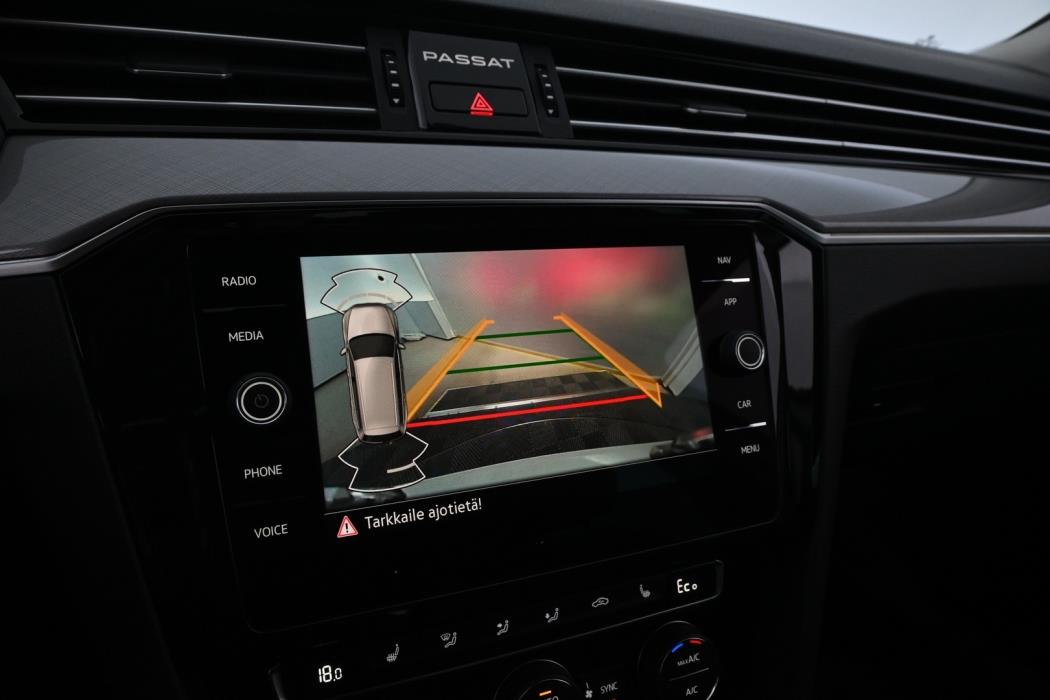 VOLKSWAGEN Passat 2020