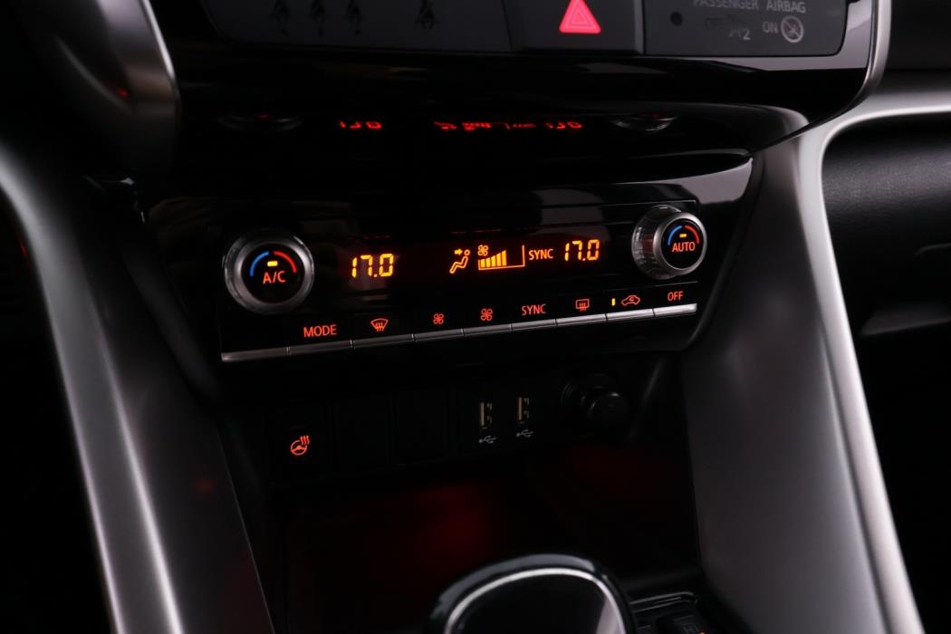 MITSUBISHI Eclipse Cross 2021