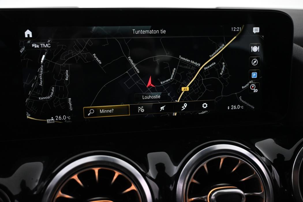 MERCEDES-BENZ GLA 2021