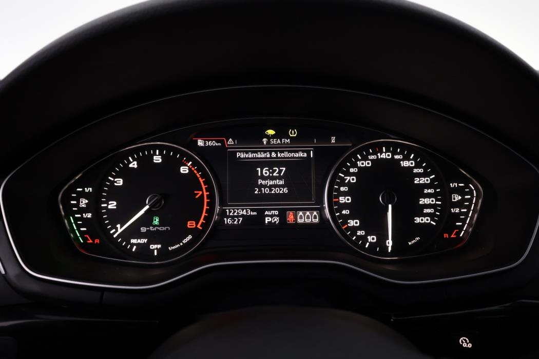 AUDI A4 2019