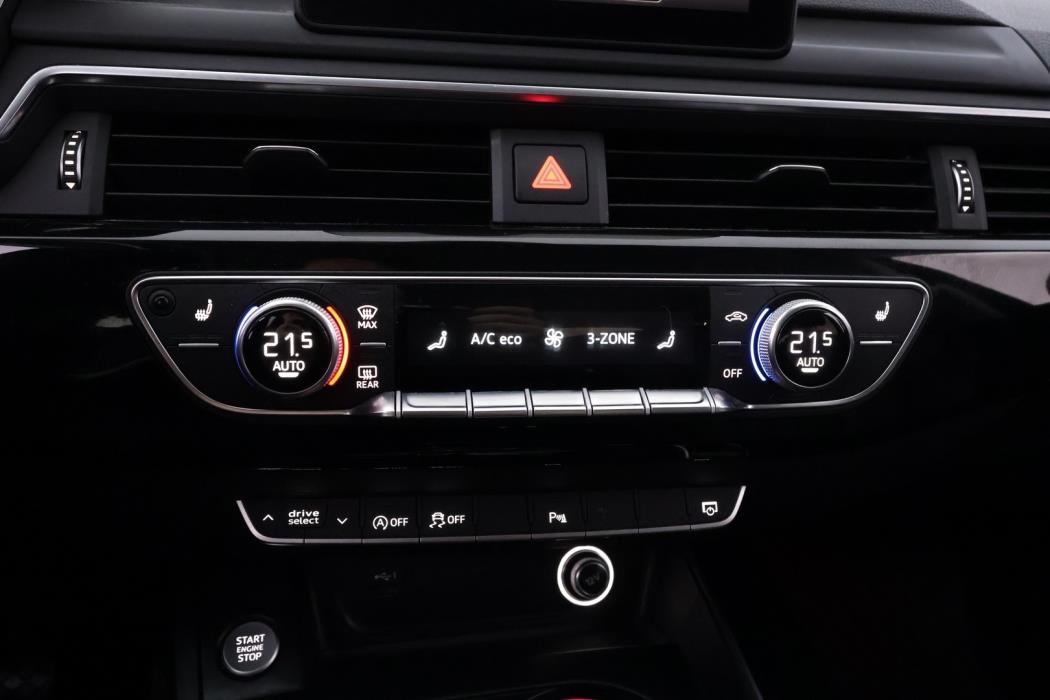 AUDI A4 2019