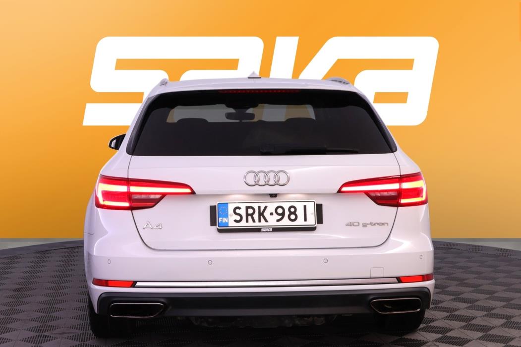 AUDI A4 2019