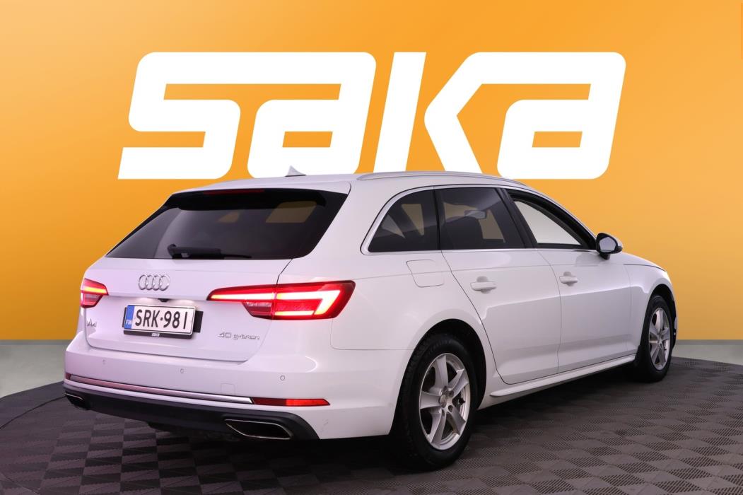 AUDI A4 2019
