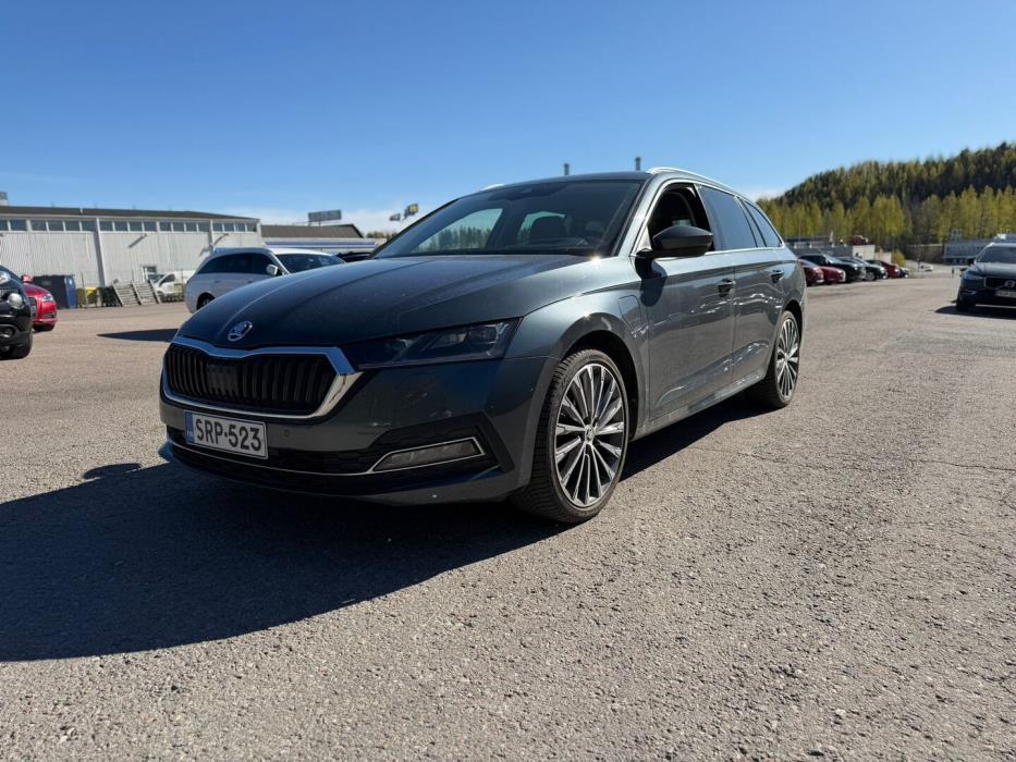 SKODA Octavia 2021